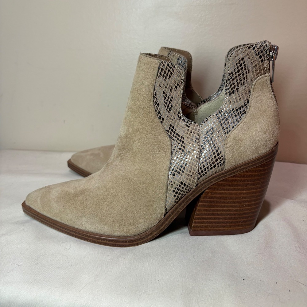 Vince Camuto Gannilla Tan Suede Snakeskin Cutout Ankle Booties 9M VC-GANNILLA